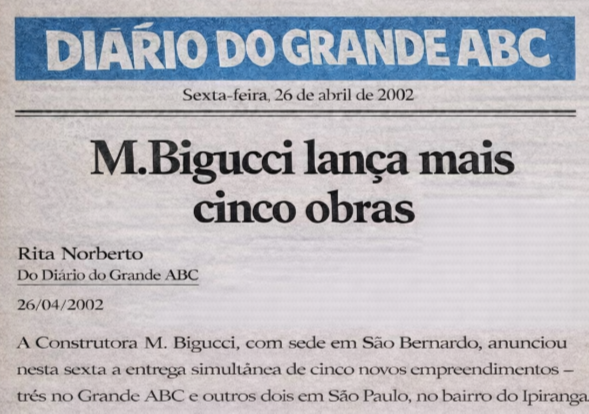Capa do jornal Diário do Grande ABC, datada de 26 de abril de 2002, com a manchete “M. Bigucci lança mais cinco obras”.